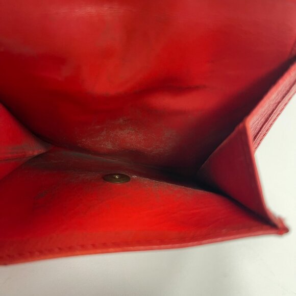 Yves Saint Laurent (YSL) Vintage Red Leather Compact Bifold Wallet - Preowned - Picture 6 of 11